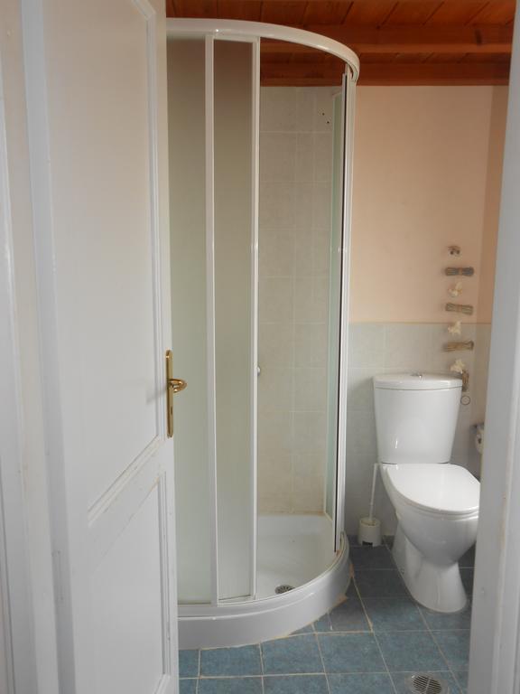 Sokratis Apartments Sými Esterno foto